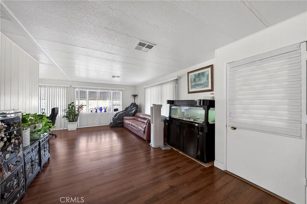 Additional image 4 of 6741 Lincoln Avenue Unit 108, Buena Park, CA 90620