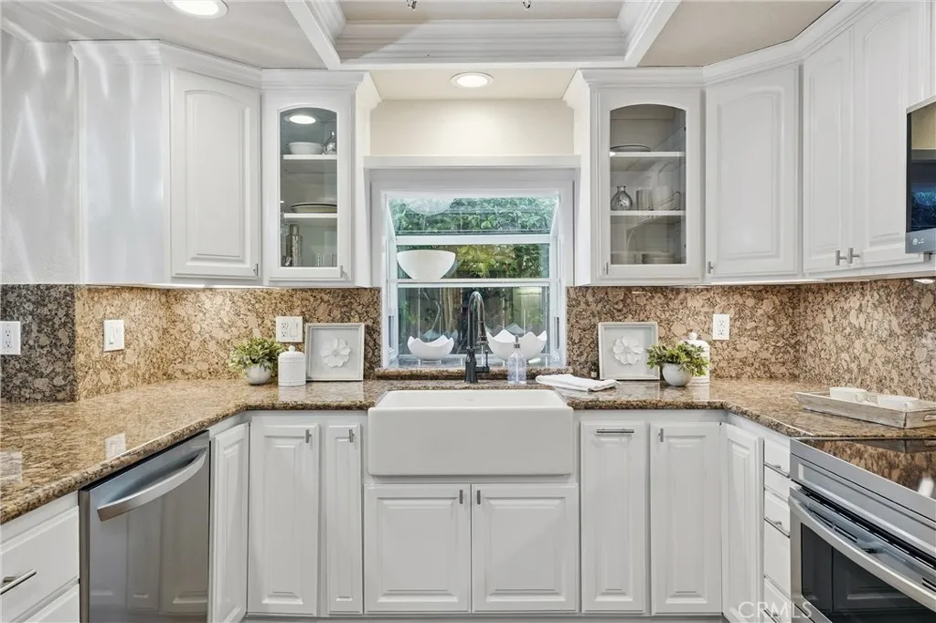 Additional image 43 of 219 Memphis Ave, Huntington Beach, CA 92648