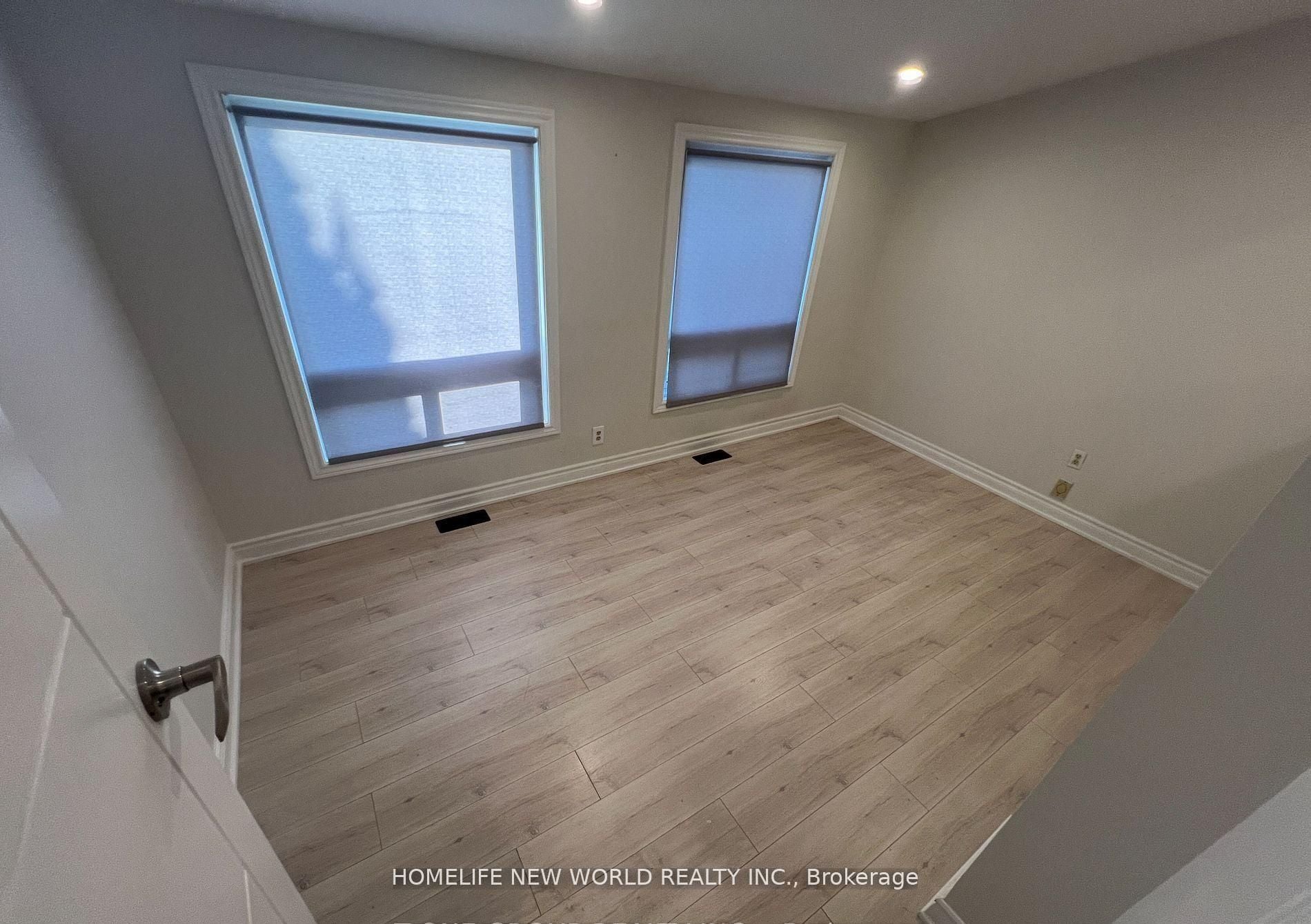 Additional image 6 of Main-98 Thornton Avenue, Bradford West Gwillimbury, ON, L3Z 1N4