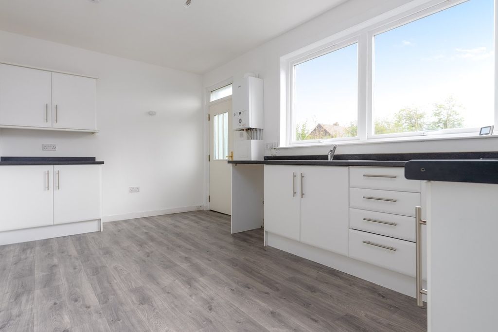Additional image 5 of 3 bed semi-detached house for saleLivingstone Crescent, Falkirk FK2