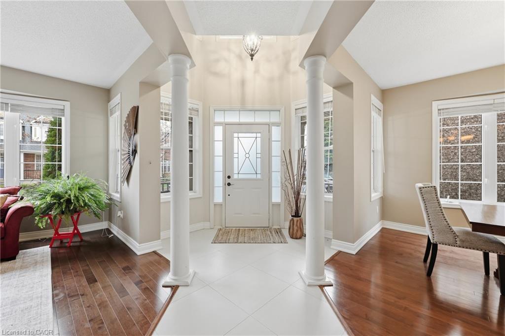 Additional image 3 of 2295 Glazebrook Circle, Oakville, ON, L6M 5B5