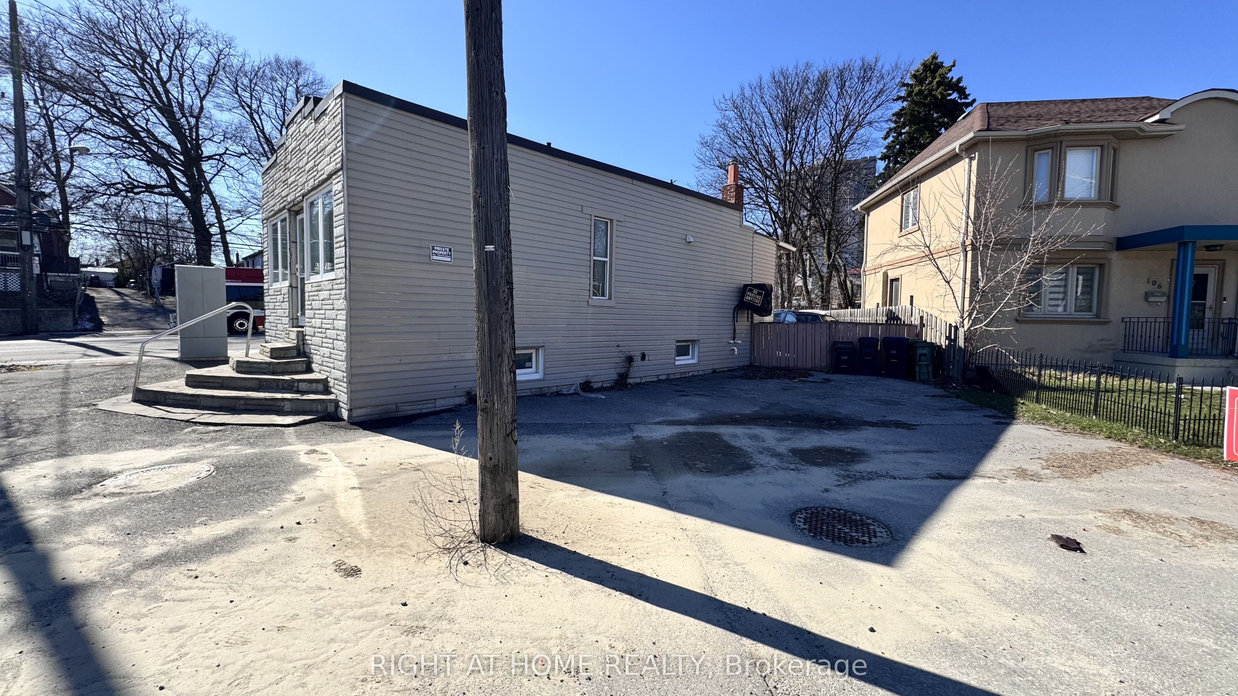 Unit 1-Unit 1, 104 Danforth Road N, Toronto, ON, M1L 3W7 photo 4