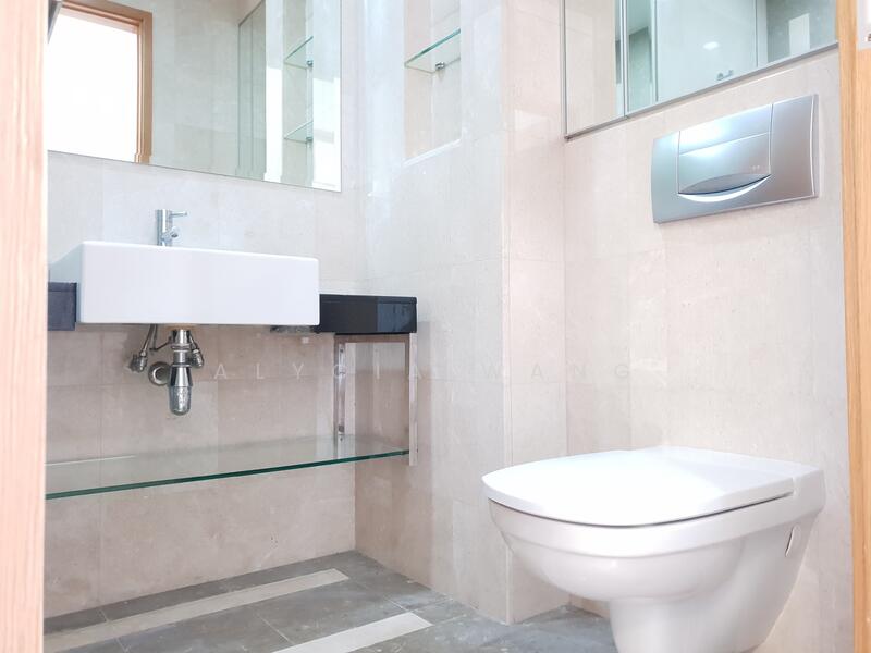 83 Devonshire Road photo 3