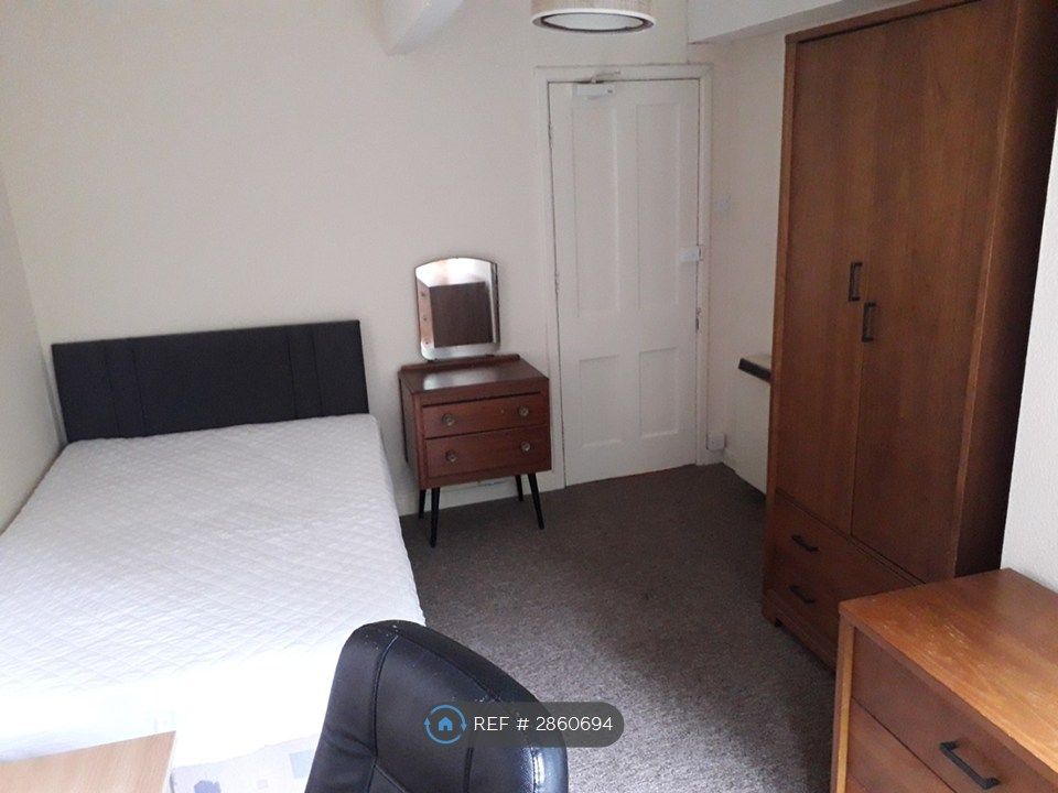 4 bed flat to rentCamden Crescent, Bath BA1 photo 5