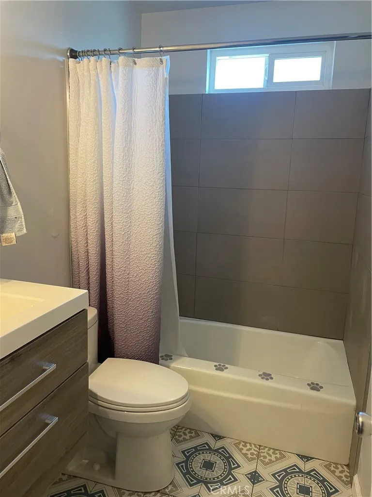Additional image 42 of 402 E Ramsey St, Banning, CA 92220