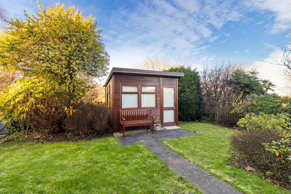 Additional image 4 of 3 bed semi-detached house for saleMoorlands Road, Malvern WR14