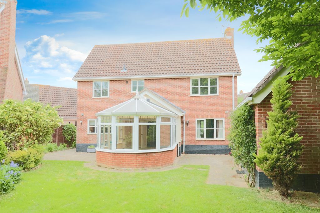 Additional image 13 of 4 bed detached house to rentColtsfoot Crescent, Bury St. Edmunds IP32