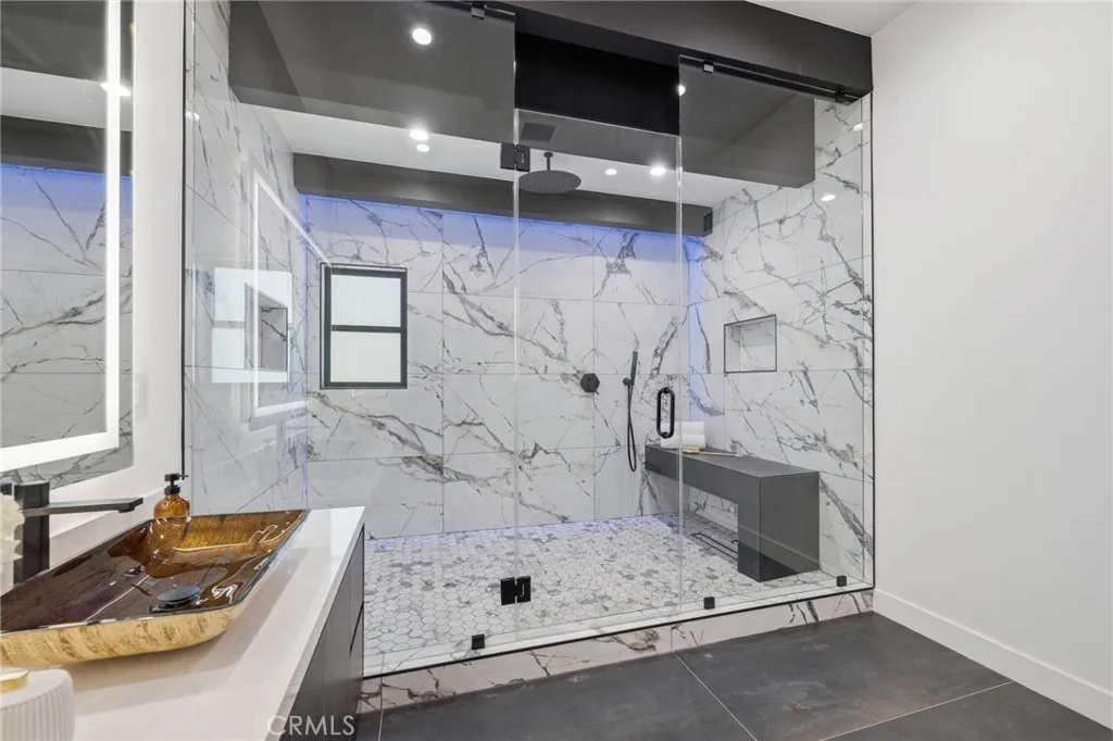 Additional image 30 of 8400 White Oak Ave, Sherwood Forest, CA 91325