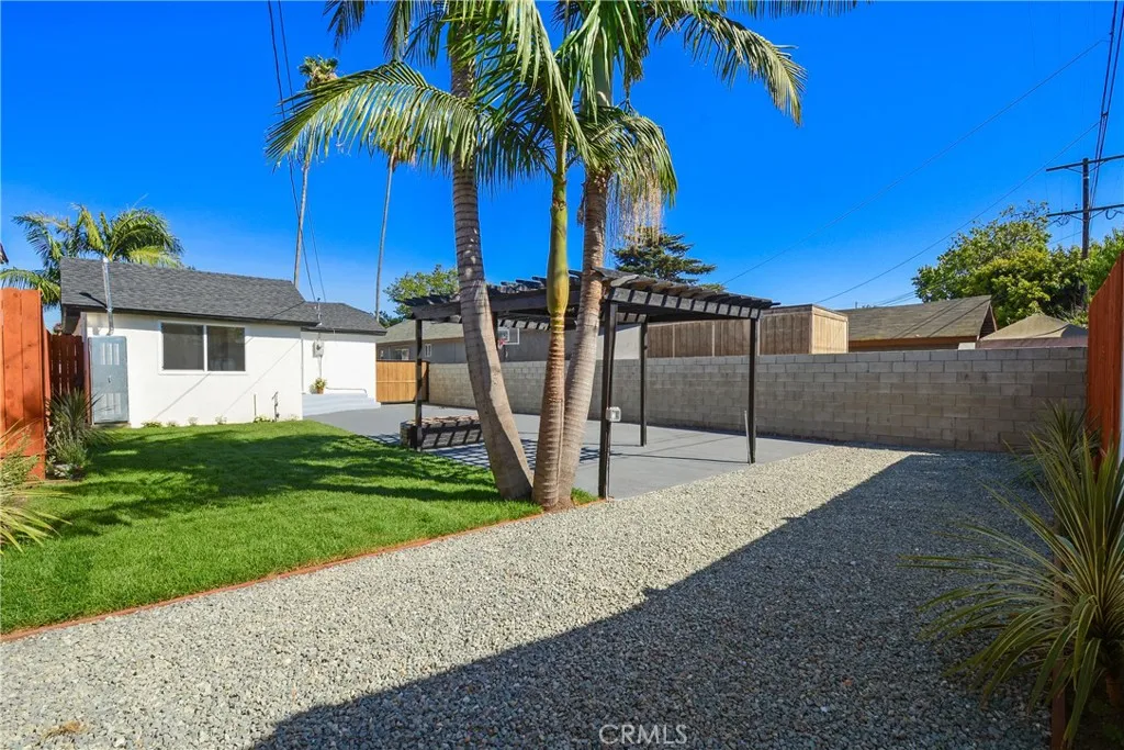 Additional image 61 of 5319 6th Ave, Los Angeles, CA 90043
