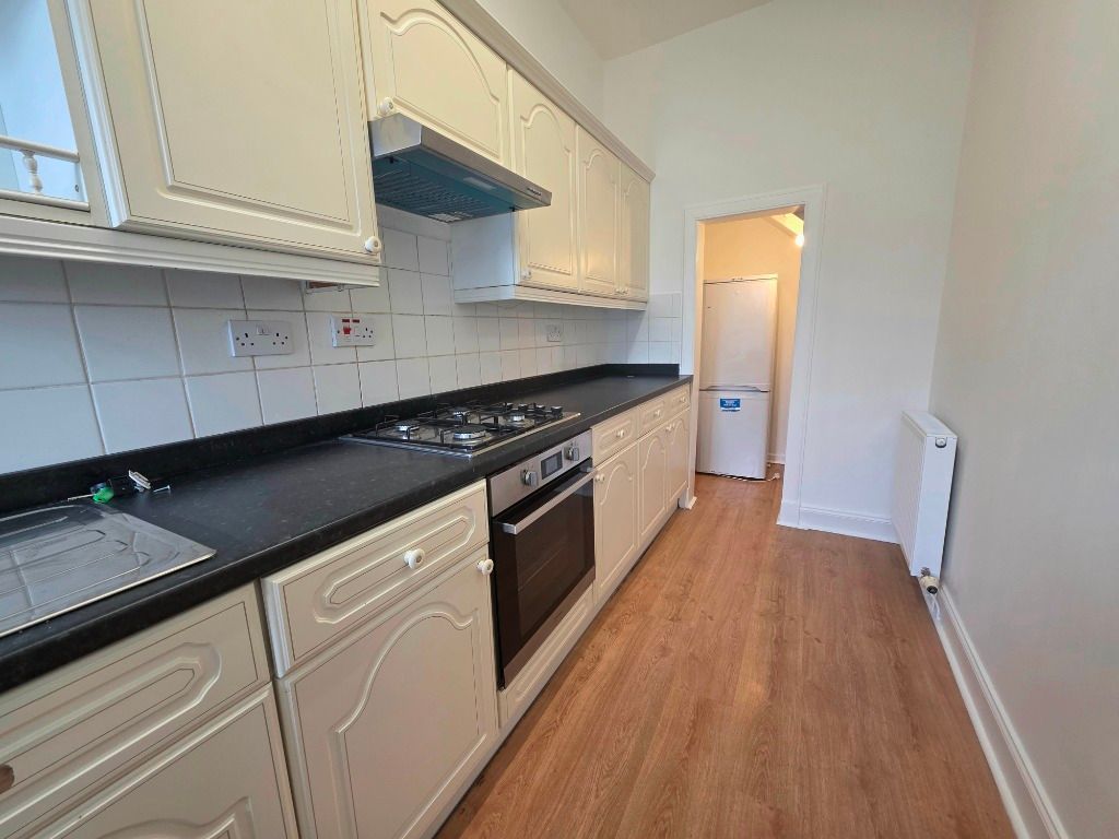Additional image 2 of 3 bed flat to rentNewtoft Street, Gilmerton, Edinburgh EH17