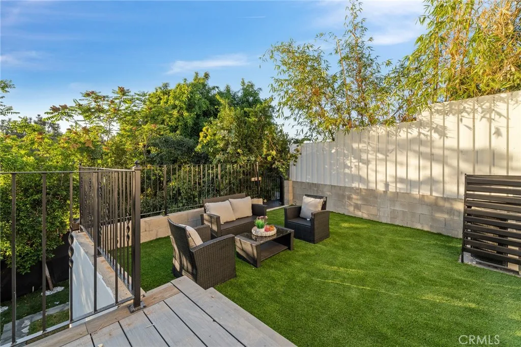 Additional image 12 of 1637 N Alvarado Street, Los Angeles, CA 90026