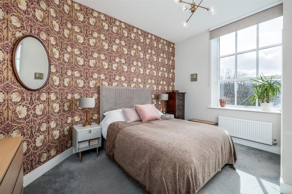 Additional image 11 of 3 bed flat for saleCraigie Drive, Plymouth PL1