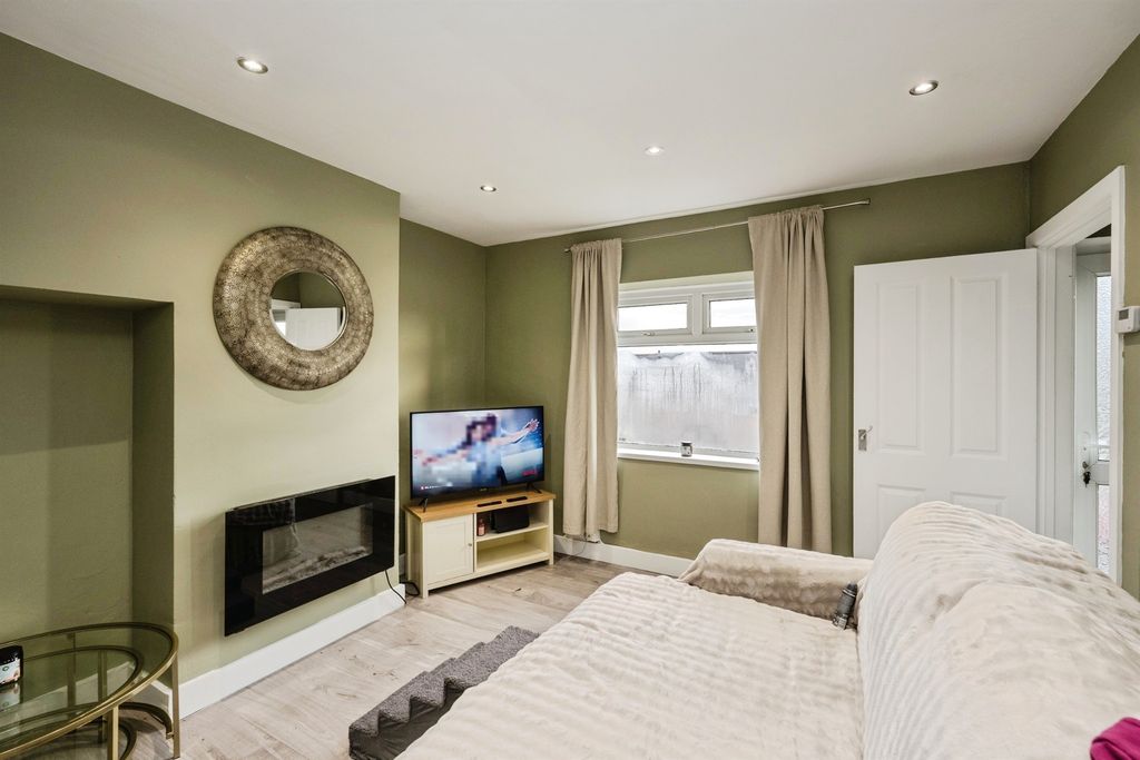 Additional image 3 of 2 bed semi-detached house for saleHeol Maes Y Gelynen, Morriston, Swansea SA6