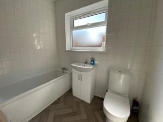 2 bed maisonette to rentSecond Avenue, Ashington NE63 photo 3