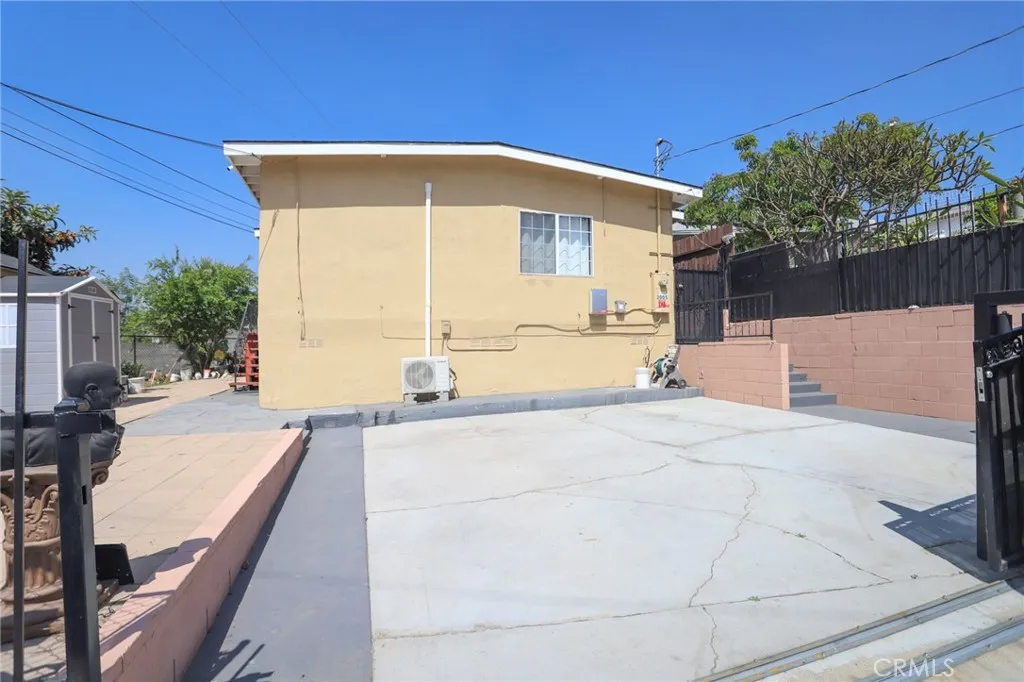 2005 Redding Ave, Rosemead, CA 91770 photo 2