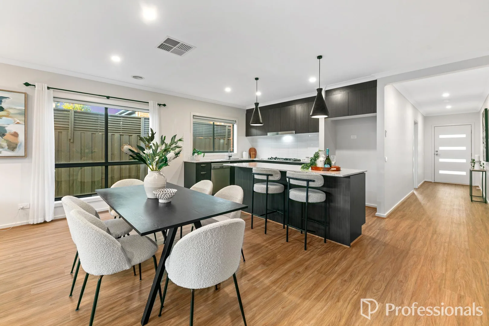Additional image 5 of 17 Tanbar Street, Fraser Rise VIC 3336