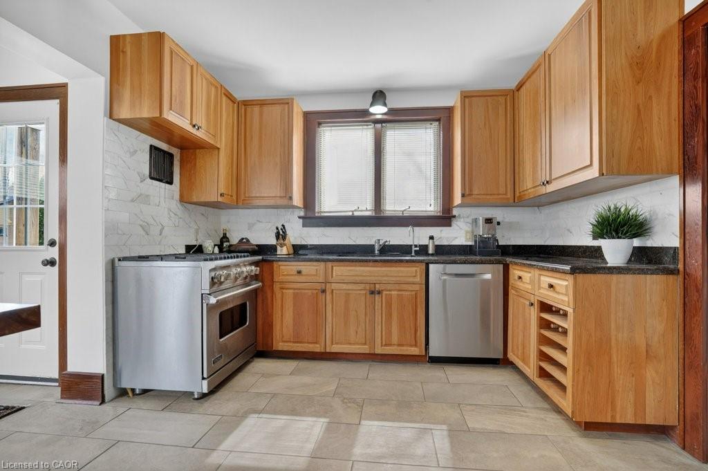 Additional image 5 of 859 Queen's Boulevard, Kitchener, ON, N2M 1A6