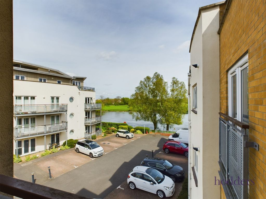 Additional image 10 of 2 bed flat to rentBridge Wharf, Chertsey, Surrey KT16