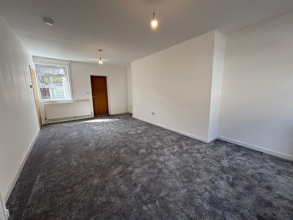 Additional image 4 of 3 bed terraced house to rentKing Street, Cwm, Ebbw Vale NP23