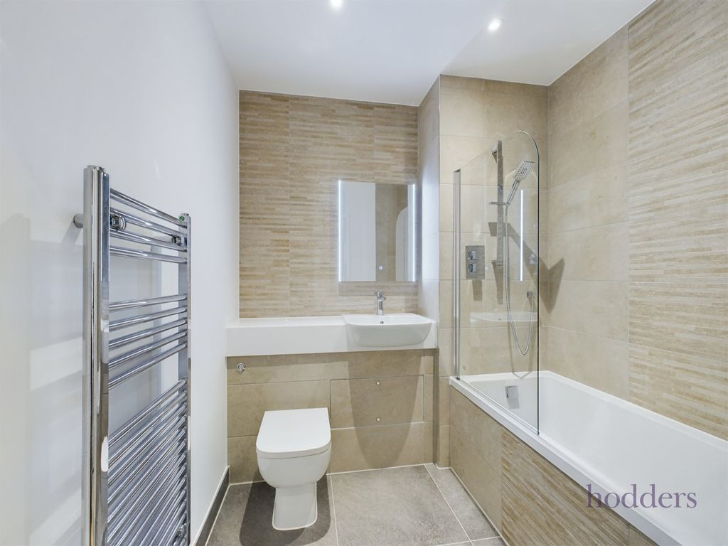 Additional image 5 of 1 bed flat to rentLondon Road, Staines-Upon-Thames, Surrey TW18