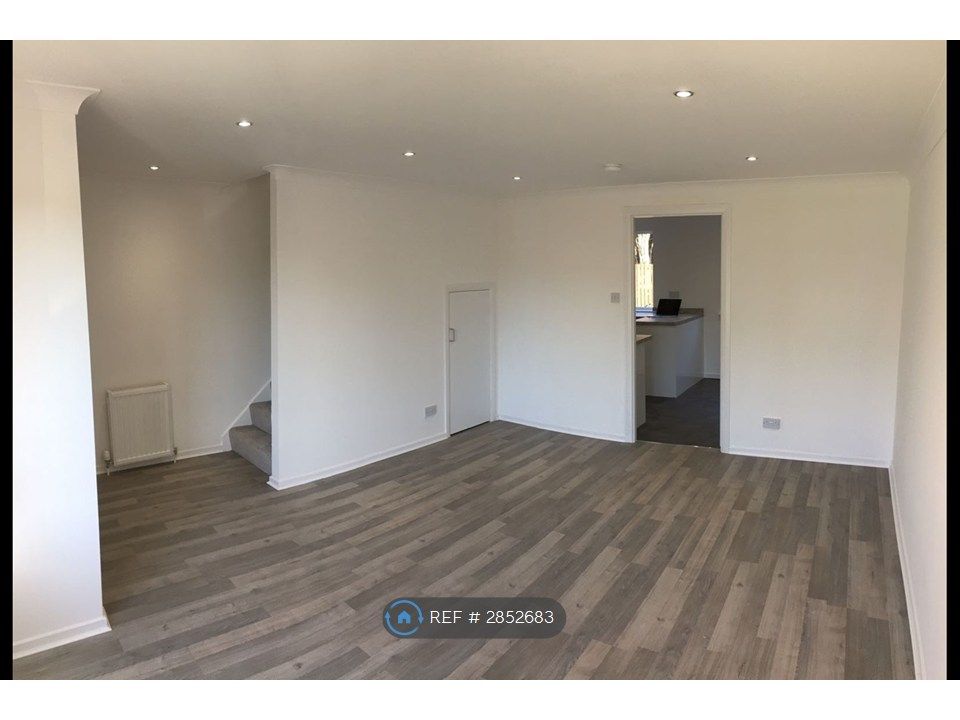 Additional image 2 of 3 bed semi-detached house to rentBarony Drive, Baillieston, Glasgow G69