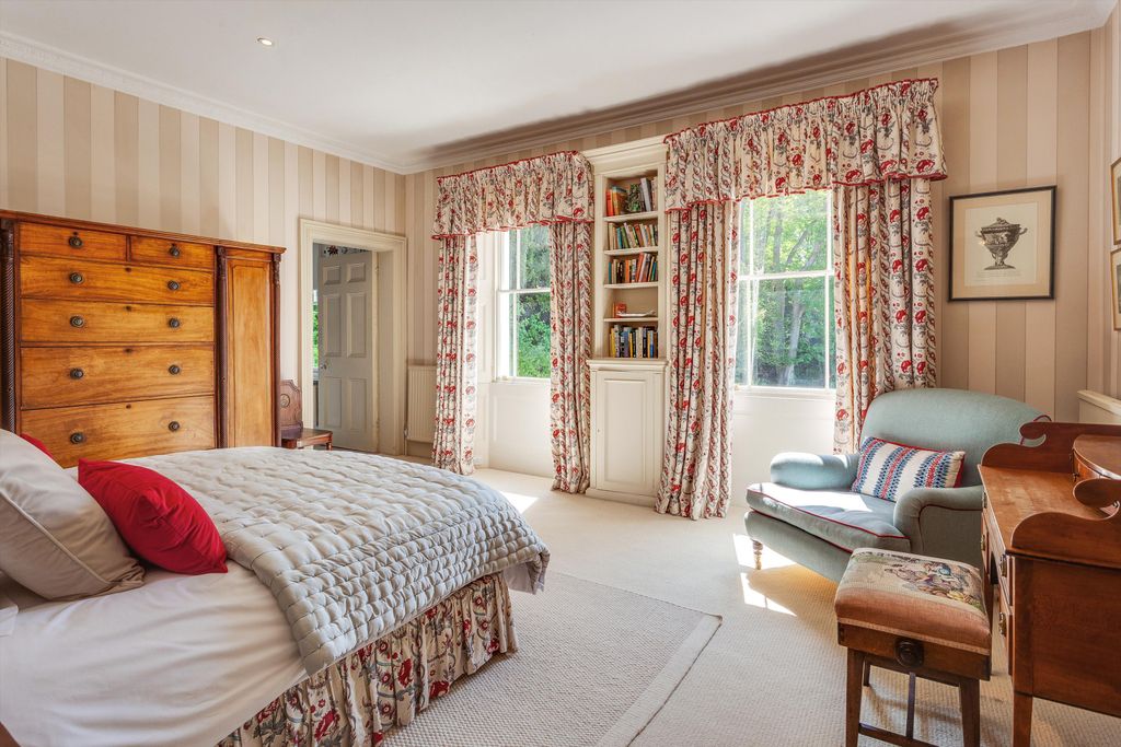 Additional image 12 of 6 bed detached house for saleRemenham Lane, Remenham, Henley-On-Thames, Berkshire RG9
