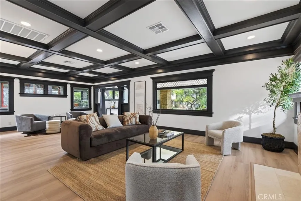 Additional image 49 of 2274 W 21st Street, Los Angeles, CA 90018