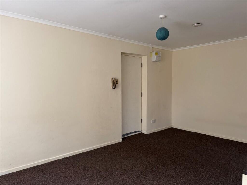 Additional image 5 of Avonbank Close, REDDITCH