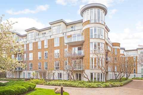 40 Melliss Avenue, Richmond TW9