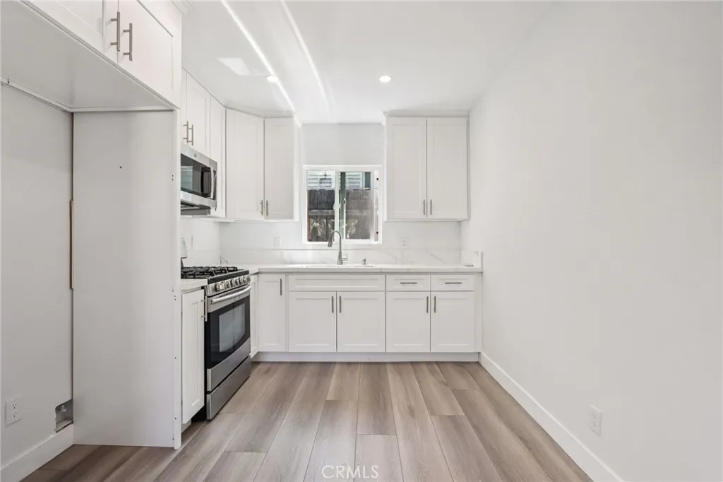Additional image 19 of 11034 Scoville Ave, Sunland, CA 91040