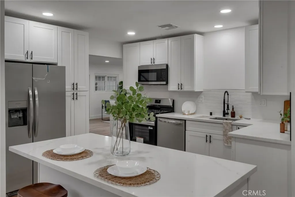 Additional image 58 of 1741 N Rose St, Burbank, CA 91505