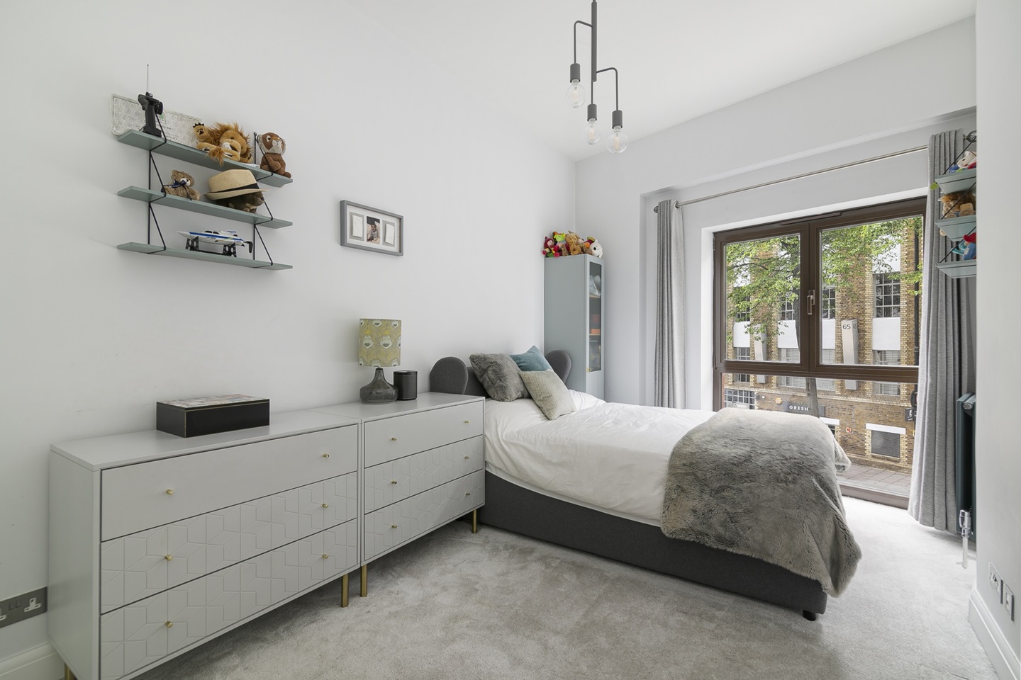Additional image 15 of 2 Bed Flat, Herbal Hill Gardens, EC1R, N1 7GU