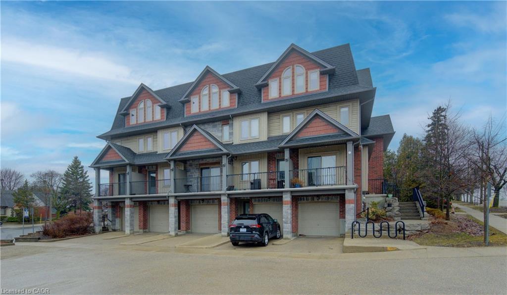 2-487 East Avenue, Kitchener, ON, N2H 0A8