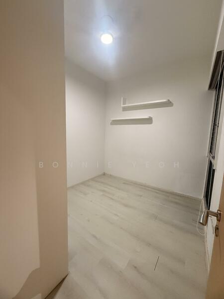 16 Whampoa East photo 5