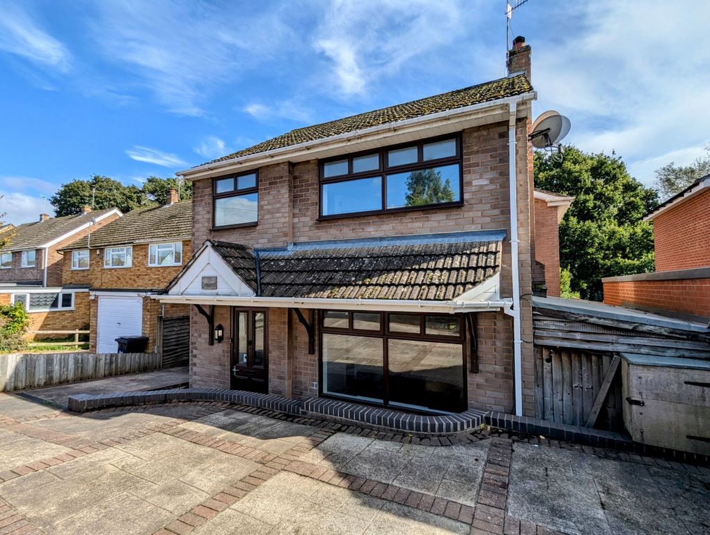 4 bed detached house to rentGreenacres Road, Worcester WR2