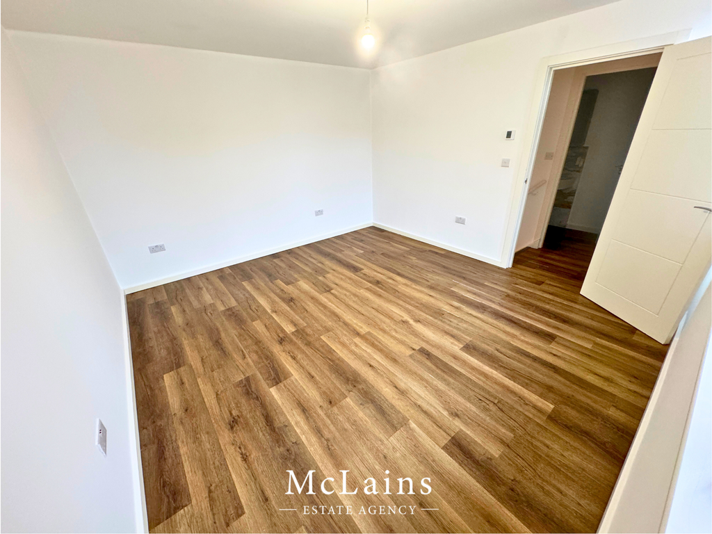 2 bed flat to rentCollingdon Street, Luton LU1