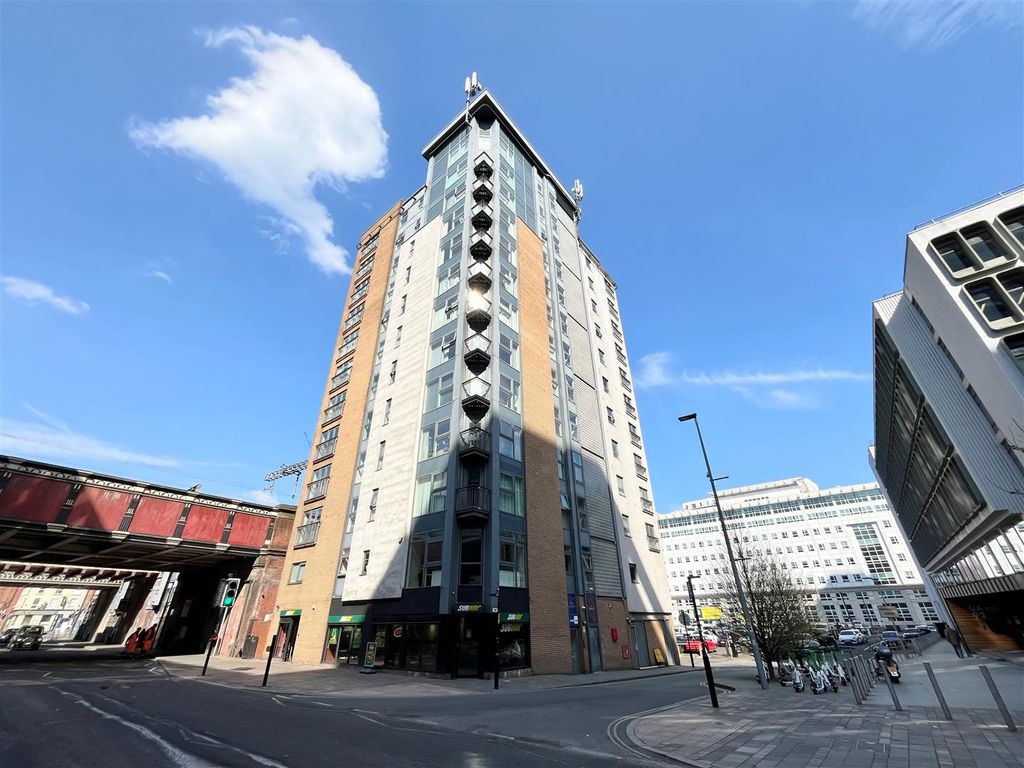 Additional image 13 of 2 bed flat to rentThe Bayley, New Bailey Street, Salford M3