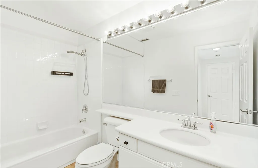 Additional image 77 of 26 Burlingame, Irvine, CA 92602