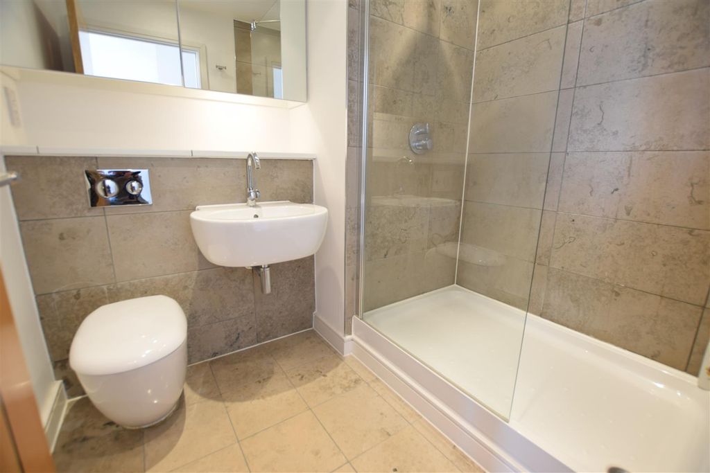 Additional image 8 of 2 bed flat for saleThe Mirage, Portishead BS20