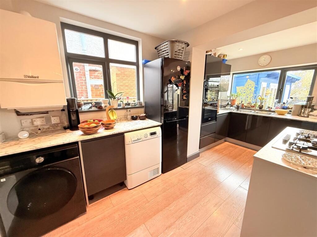 Additional image 10 of Windsor Crescent, Frome