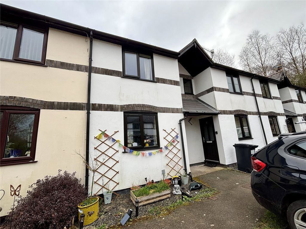 2 bed terraced house to rentMaes Yr Efail, Llanbrynmair, Powys SY19