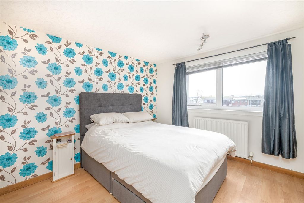 Additional image 5 of 3 bed end terrace house for sale2 Callercove Way, Eyemouth TD14