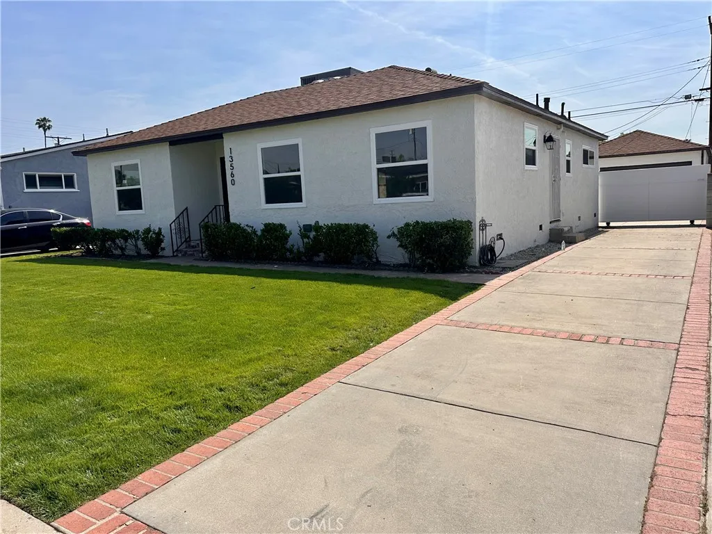 Additional image 4 of 13560 Correnti St, Arleta, CA 91331