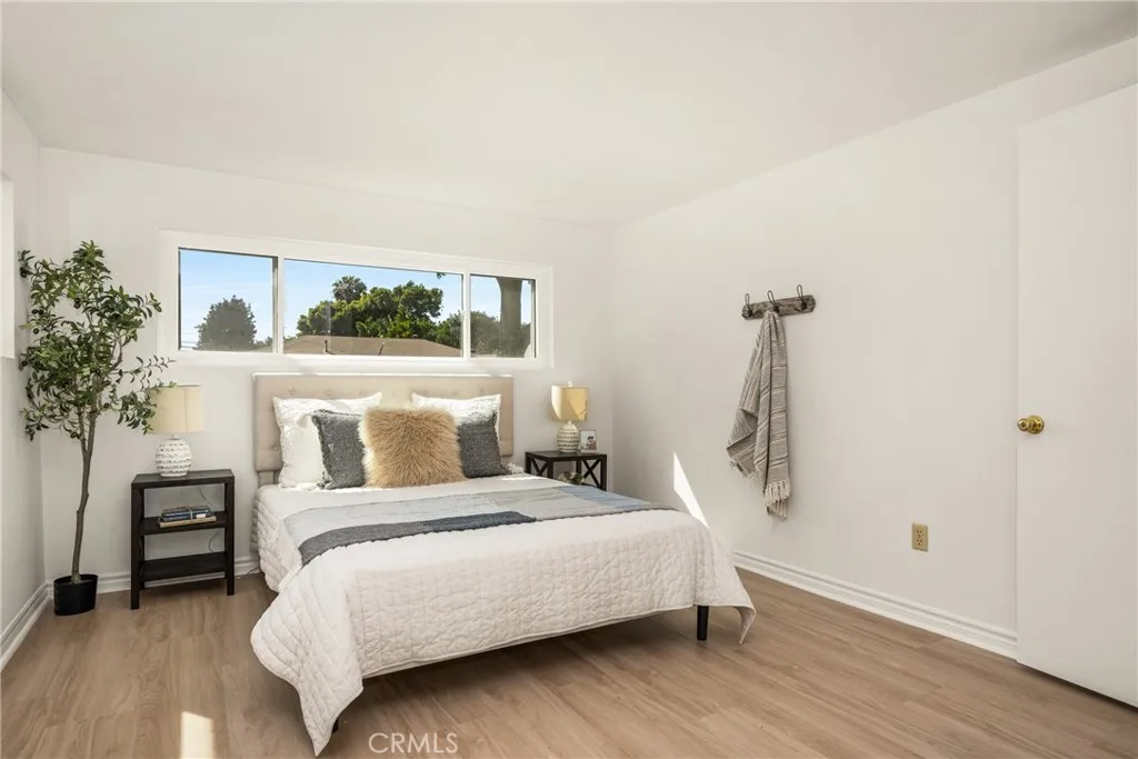 Additional image 81 of 1842 N Greenbrier Rd, Long Beach, CA 90815