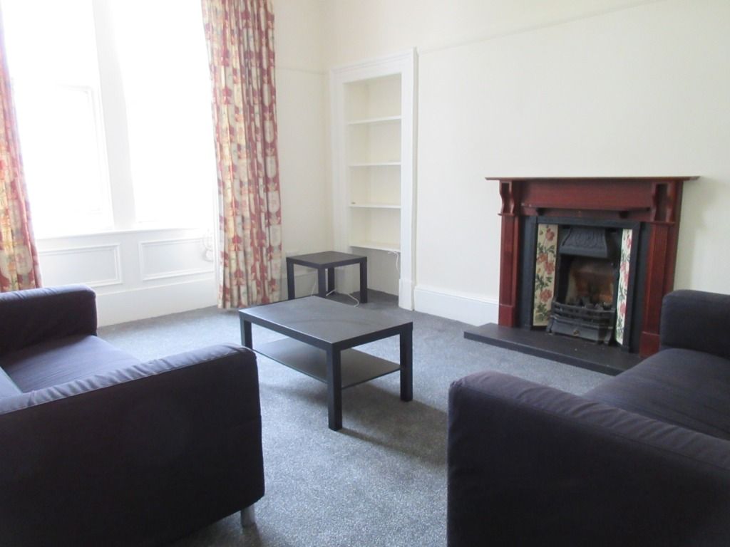 5 bed flat to rentPerth Road, West End, Dundee DD2 photo 2