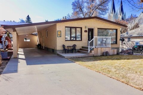 Additional image 7 of 211 3 Street NE, Medicine Hat, AB, T1A5M4