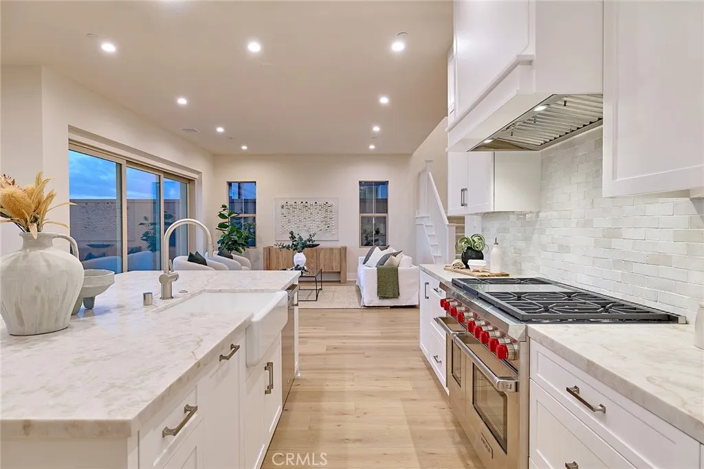 Additional image 62 of 103 Oakstone, Irvine, CA 92618