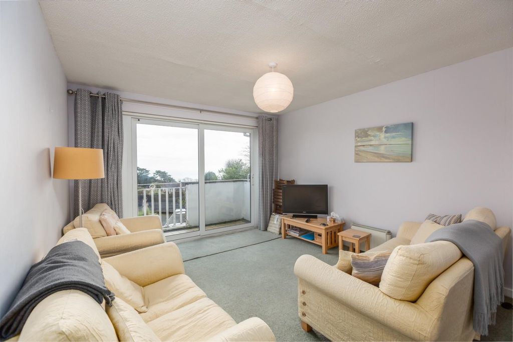 Additional image 6 of 2 bed flat for saleLansdowne, Groves Avenue, Langland, Swansea SA3