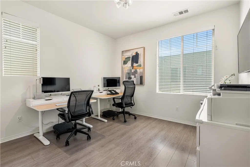 Additional image 61 of 5560 Boardwalk Unit 105, Hawthorne, CA 90250