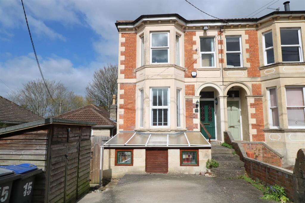 Clarendon Road, Trowbridge